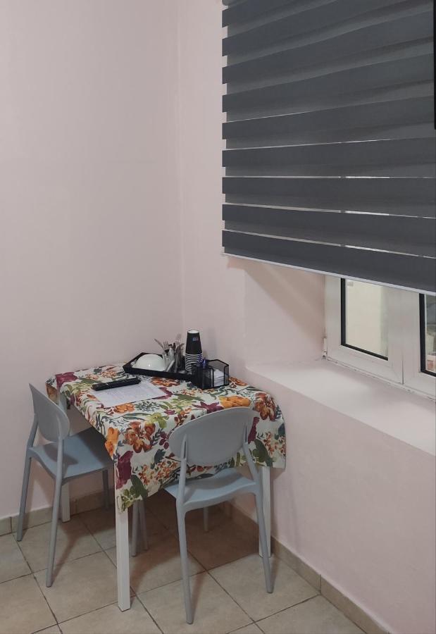 Nikolettas Studios Traditional House 페러데이션 외부 사진
