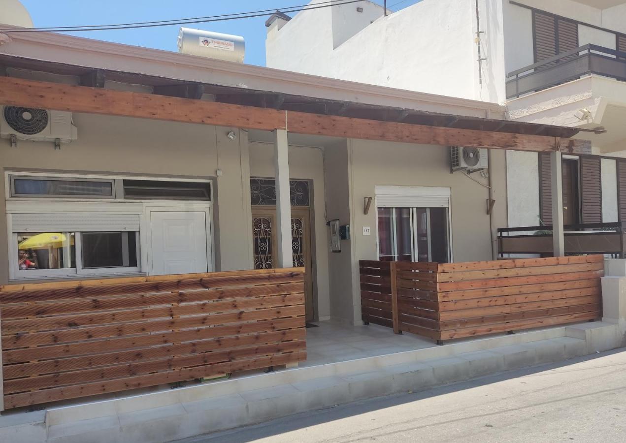 Nikolettas Studios Traditional House 페러데이션 외부 사진
